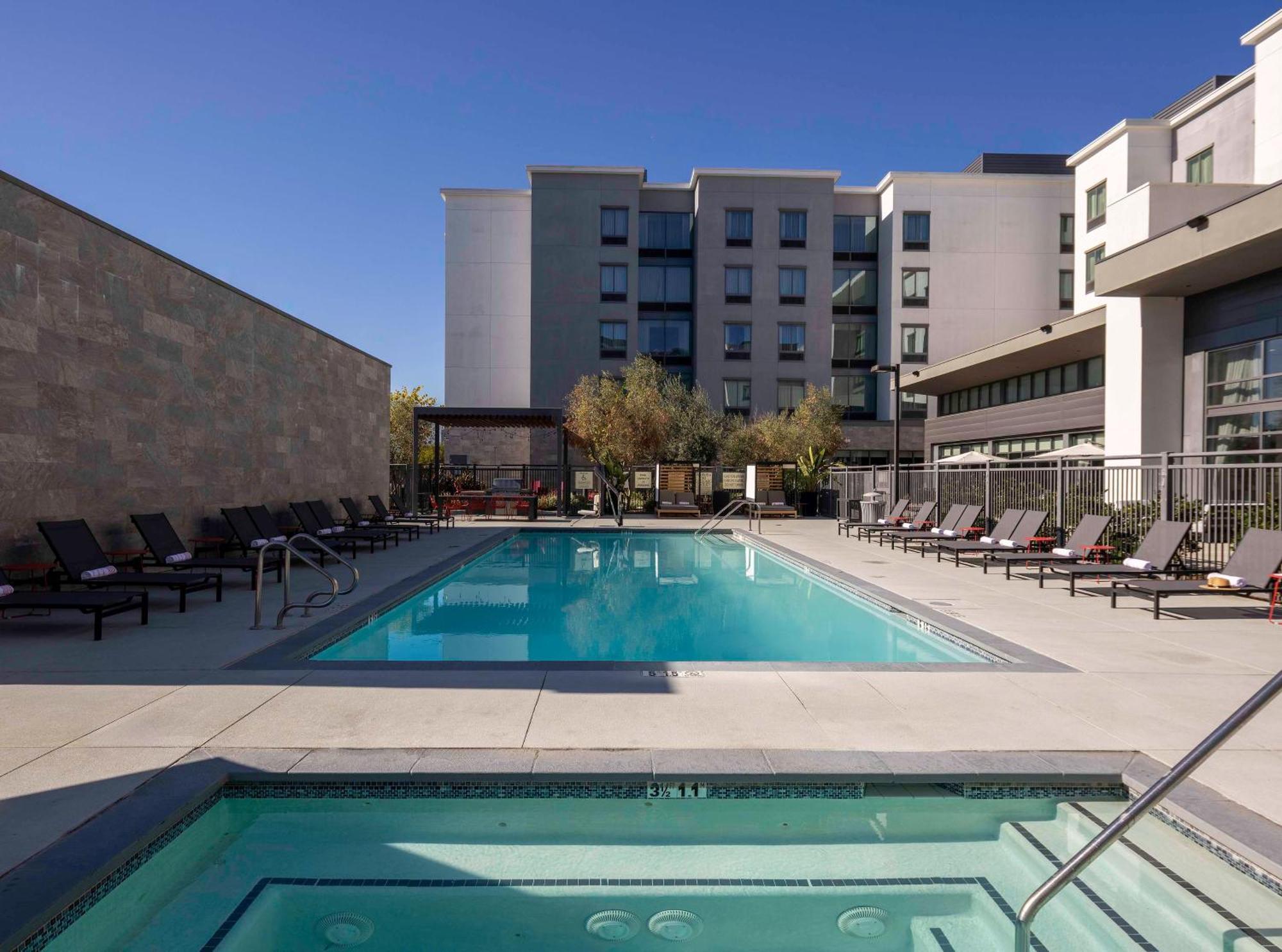 Homewood Suites By Hilton Long Beach Airport Exterior foto